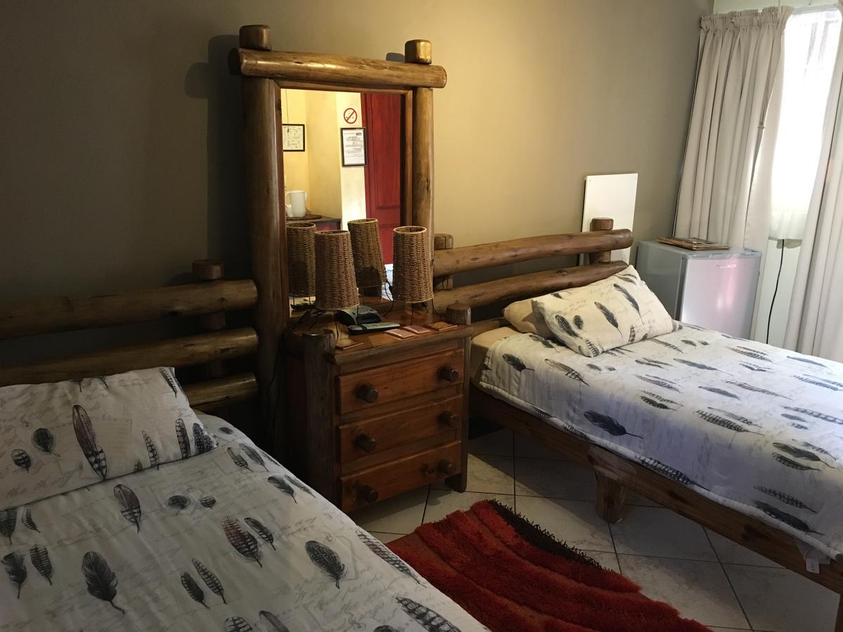 Lions Rest Guest House Germiston Εξωτερικό φωτογραφία